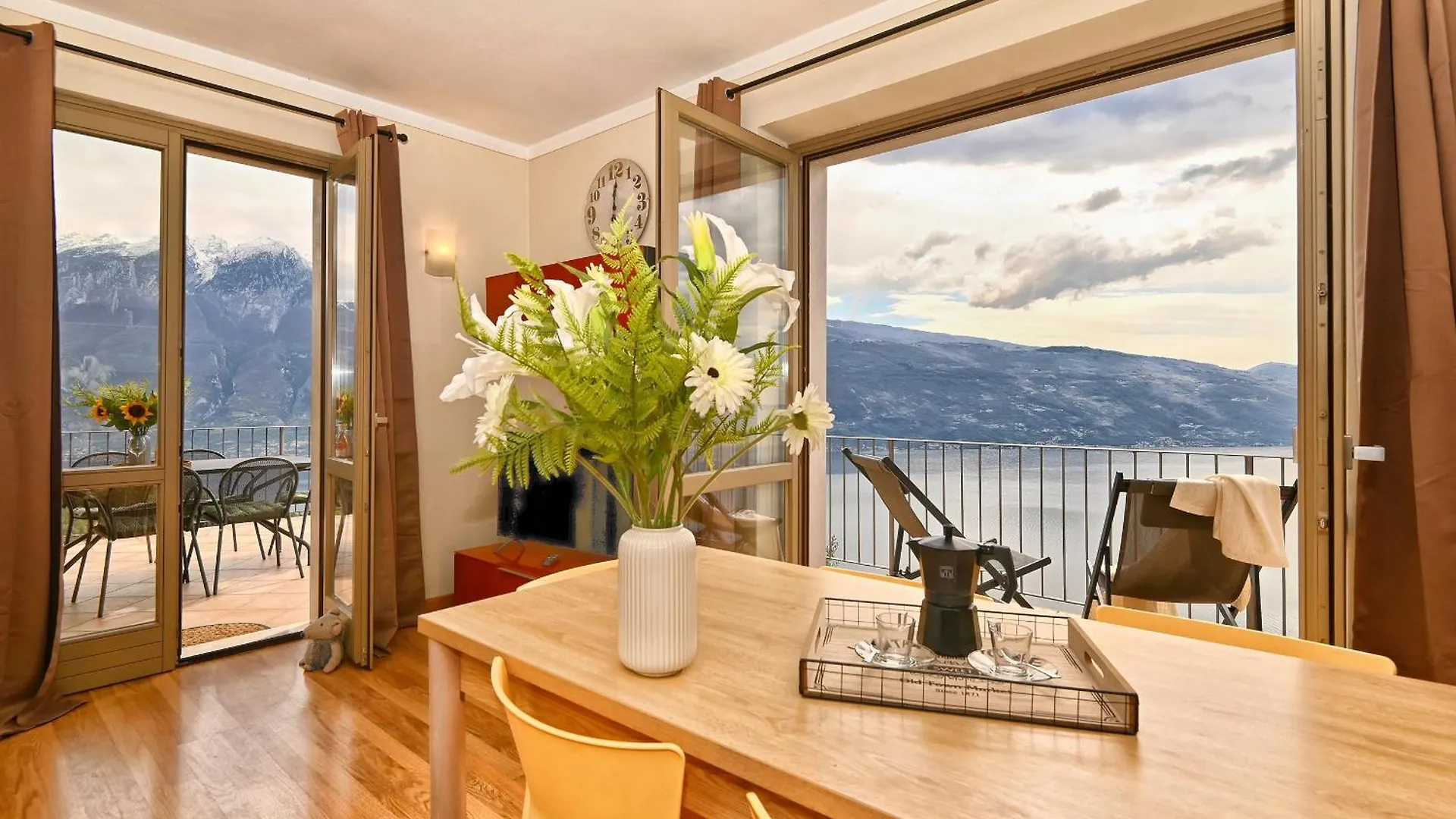 Apartment Casa Azzurro Lago - Theater Home Oldesio