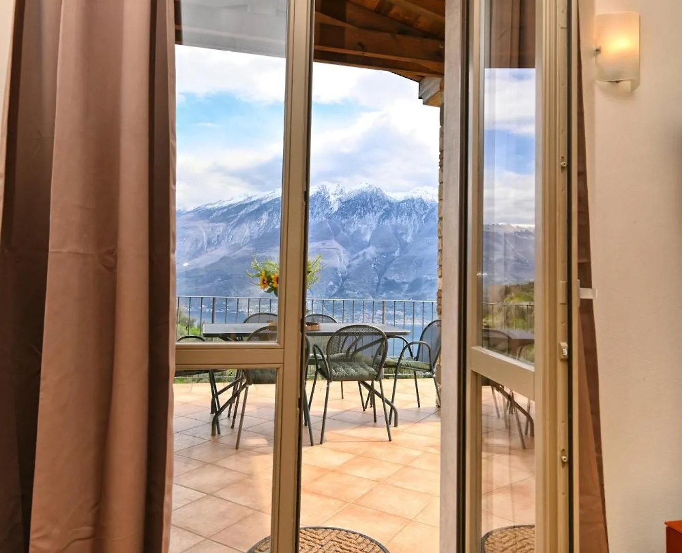 Casa Azzurro Lago - Theater Home Oldesio Italy